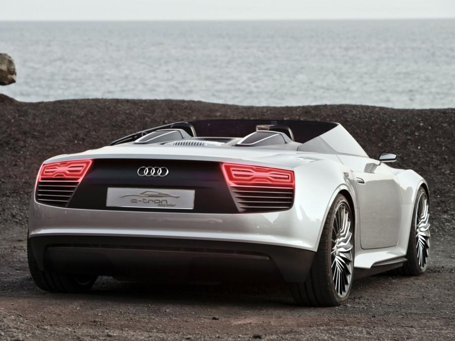  Audi e-Tron Spyder Concept 2010 года  (фото 40 из 105)